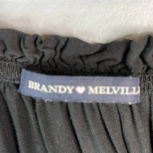 BRANDY MELVILLE Off The Shoulder Crop Peasant Top Black Elastic Waist Boho OS - Picture 7 of 10
